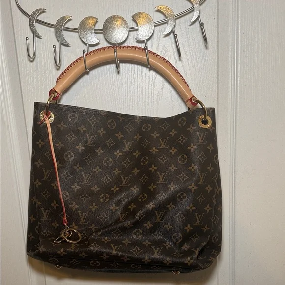 Louis Vuitton Dark Brown Monogram Shoulder Bag - Picture 3 of 11